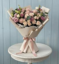 Букет цветов из:  Розы и Лизиантусы в Макушино