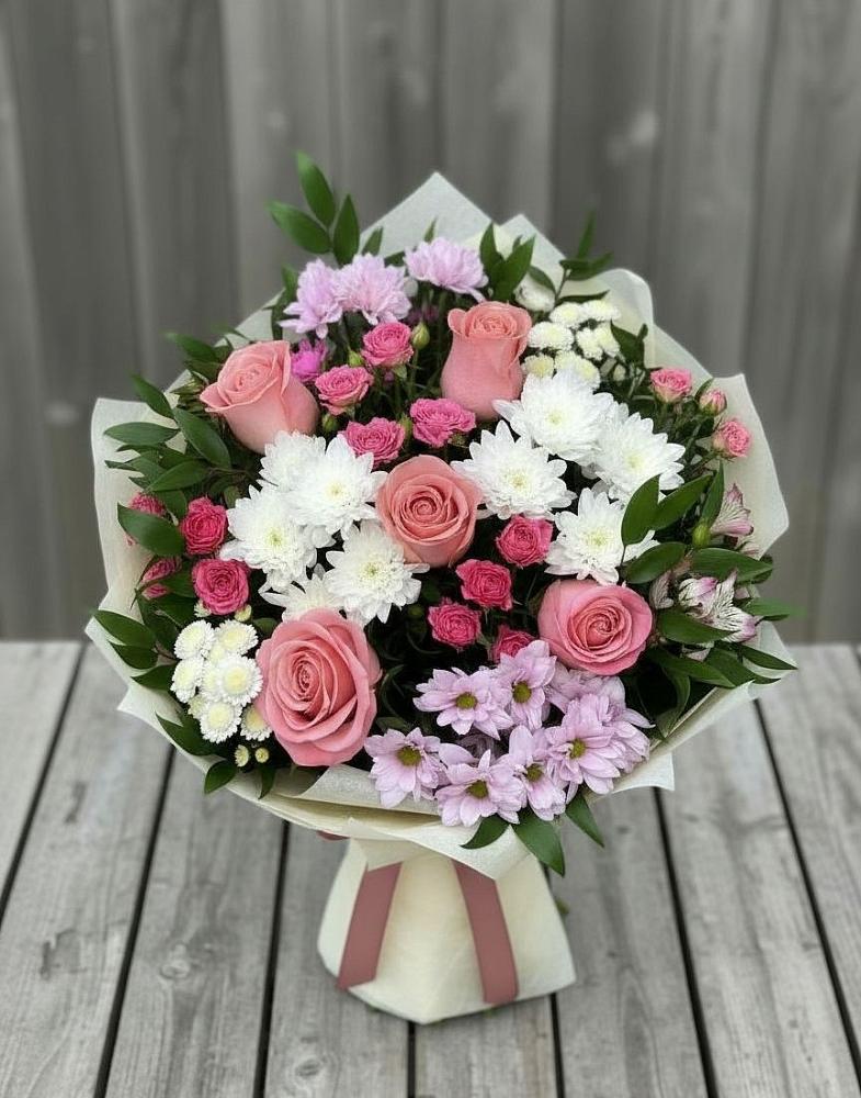 Букет цветов из: Альстромерии, Гвоздики, Розы и Хризантемы в Макушино