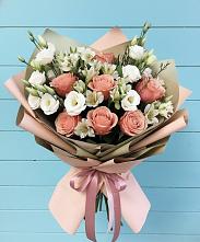 Букет цветов из:  Розы, Альстромерии и Лизиантусы #REPLACE_PRED# Макушино
