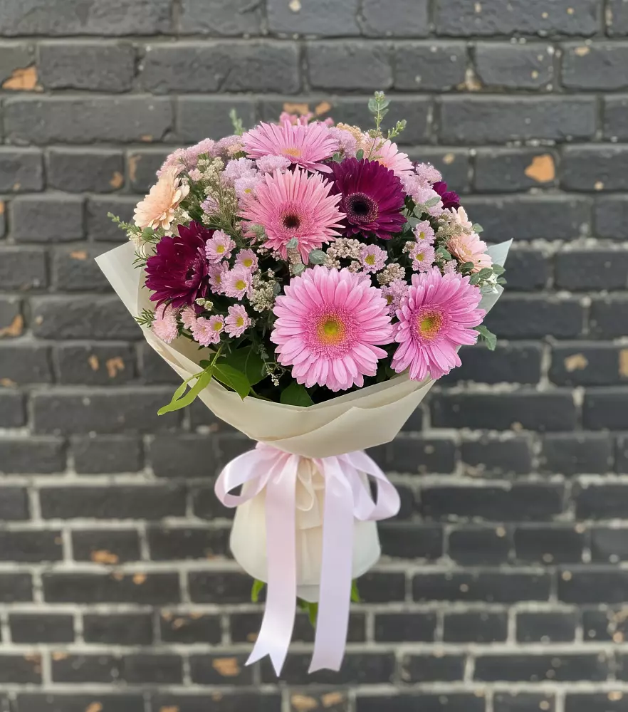 Букет цветов из: Герберы и Хризантемы в Макушино