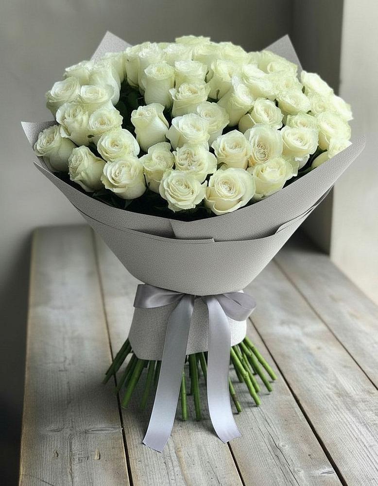 Букет 35 Белых роз в Макушино