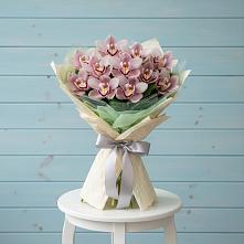 Букет цветов из:  Орхидеи и Розы в Макушино
