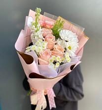 Букет цветов из:  Хризантемы и Розы в Макушино