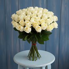 Букет 51 Белая роза Эдлесс Лав в Макушино