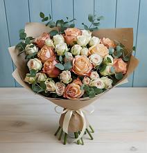 Букет цветов из:  Альстромерии и Розы в Макушино