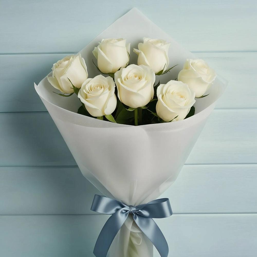 Букет 7 Белых роз Эдлесс Лав в Макушино